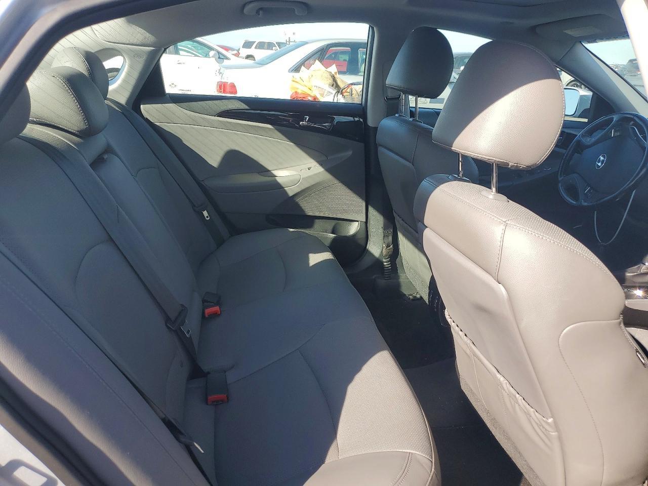 2014 HYUNDAI SONATA