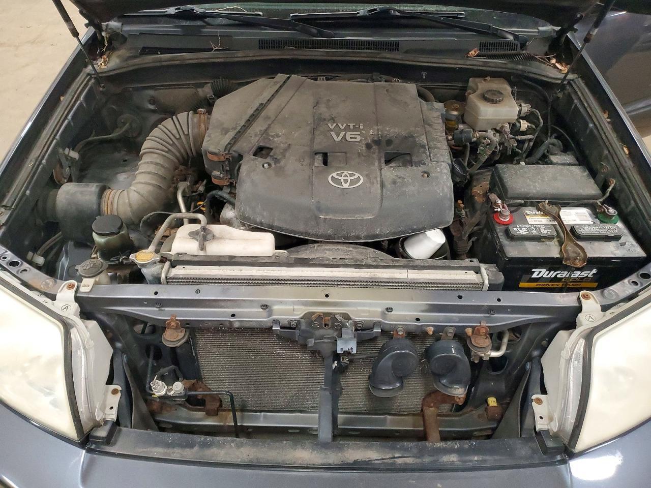 2004 TOYOTA 4Runner