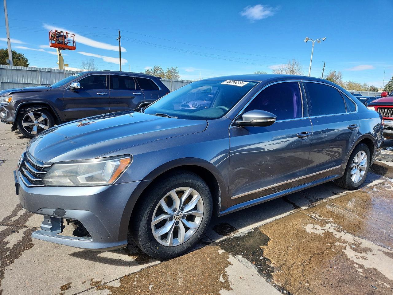 2016 VOLKSWAGEN Passat