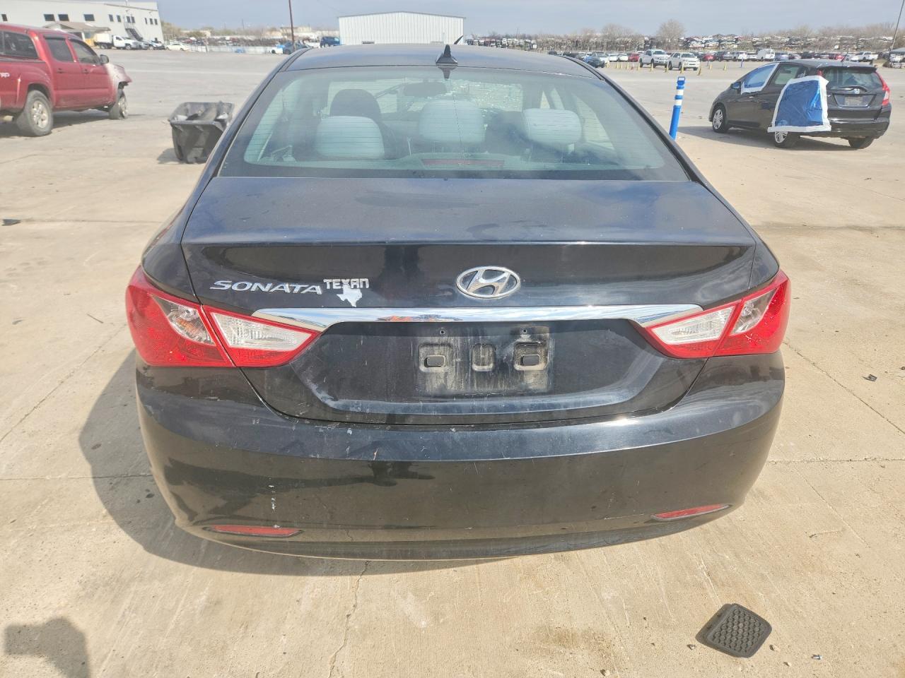 2012 HYUNDAI SONATA
