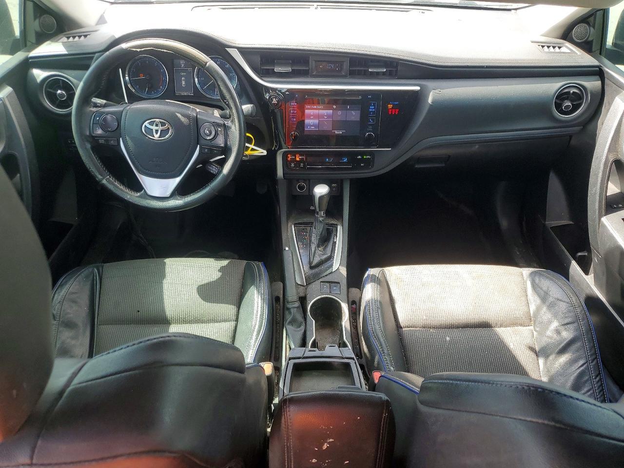 2019 TOYOTA COROLLA