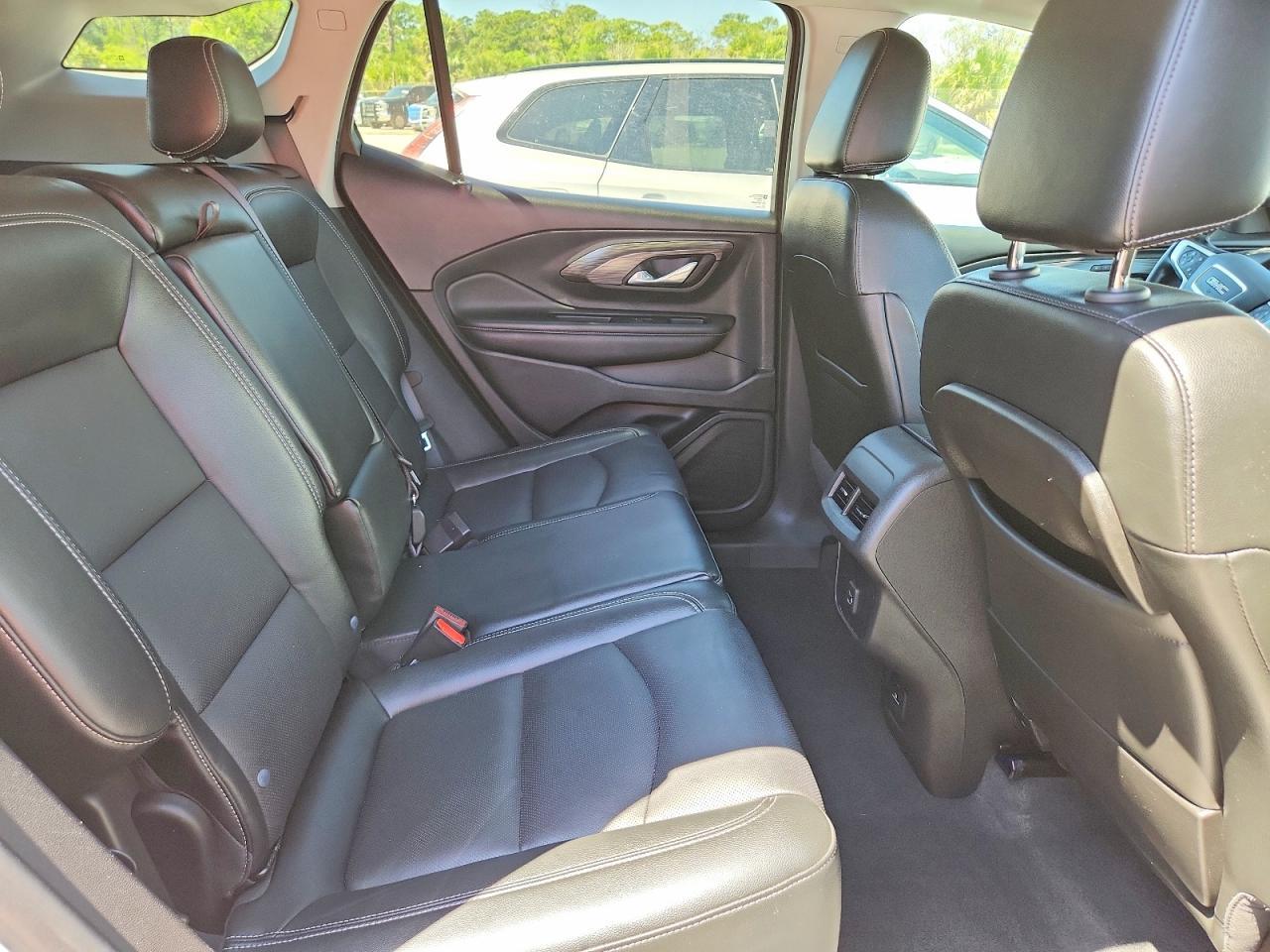 2023 GMC Terrain