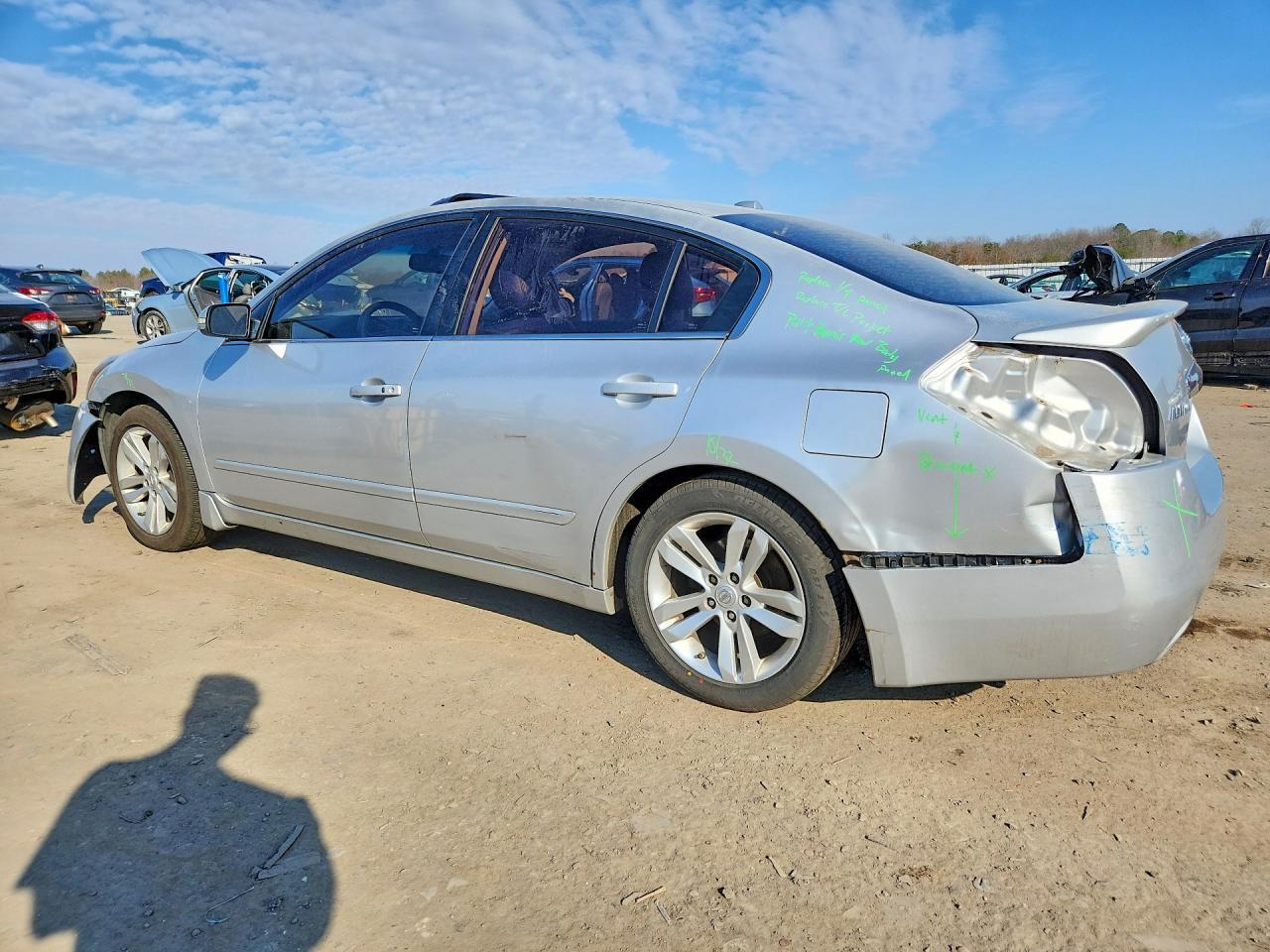 2012 NISSAN ALTIMA