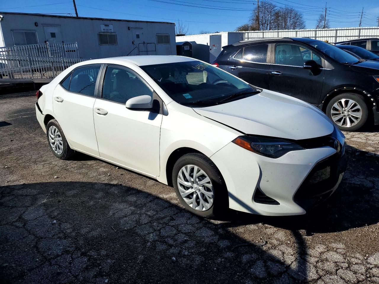 2018 TOYOTA COROLLA