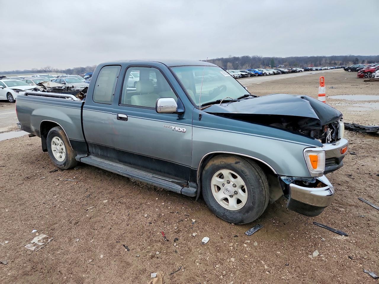 1995 TOYOTA T100