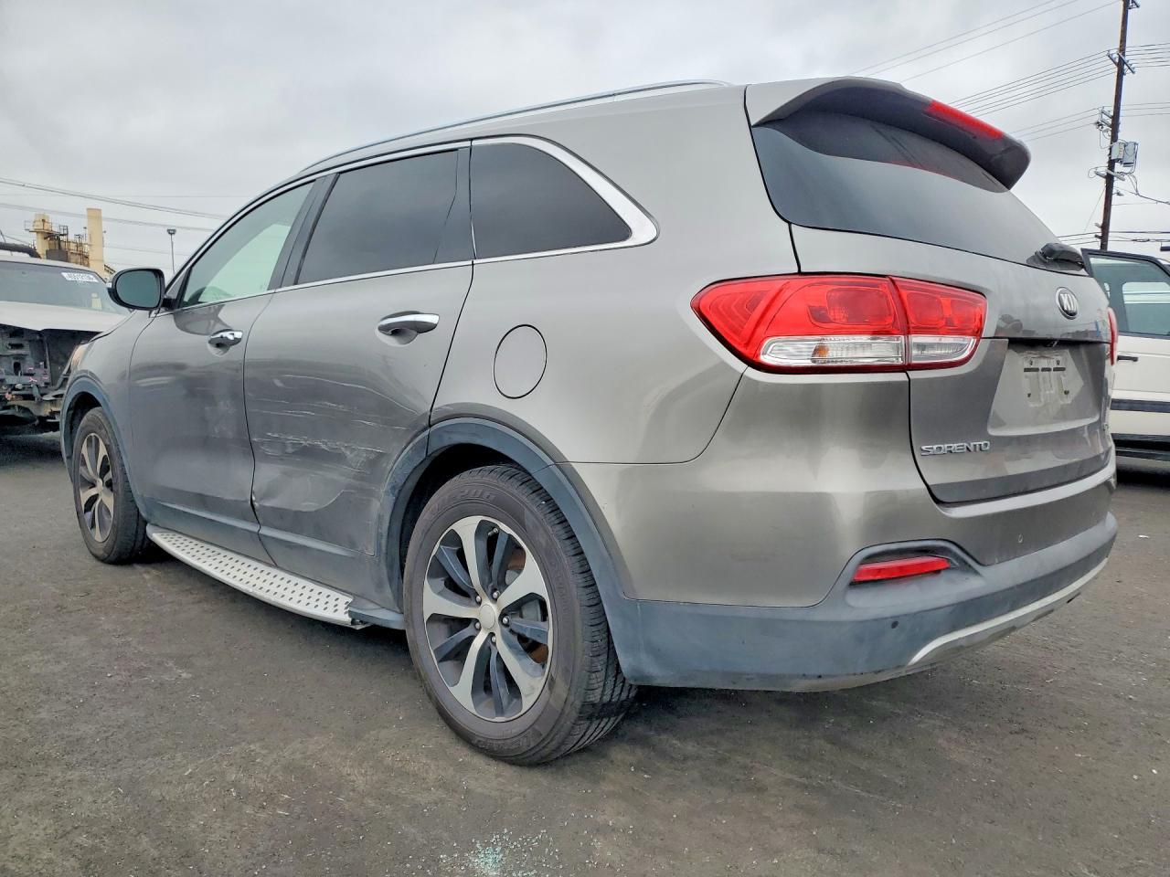 2016 KIA SORENTO
