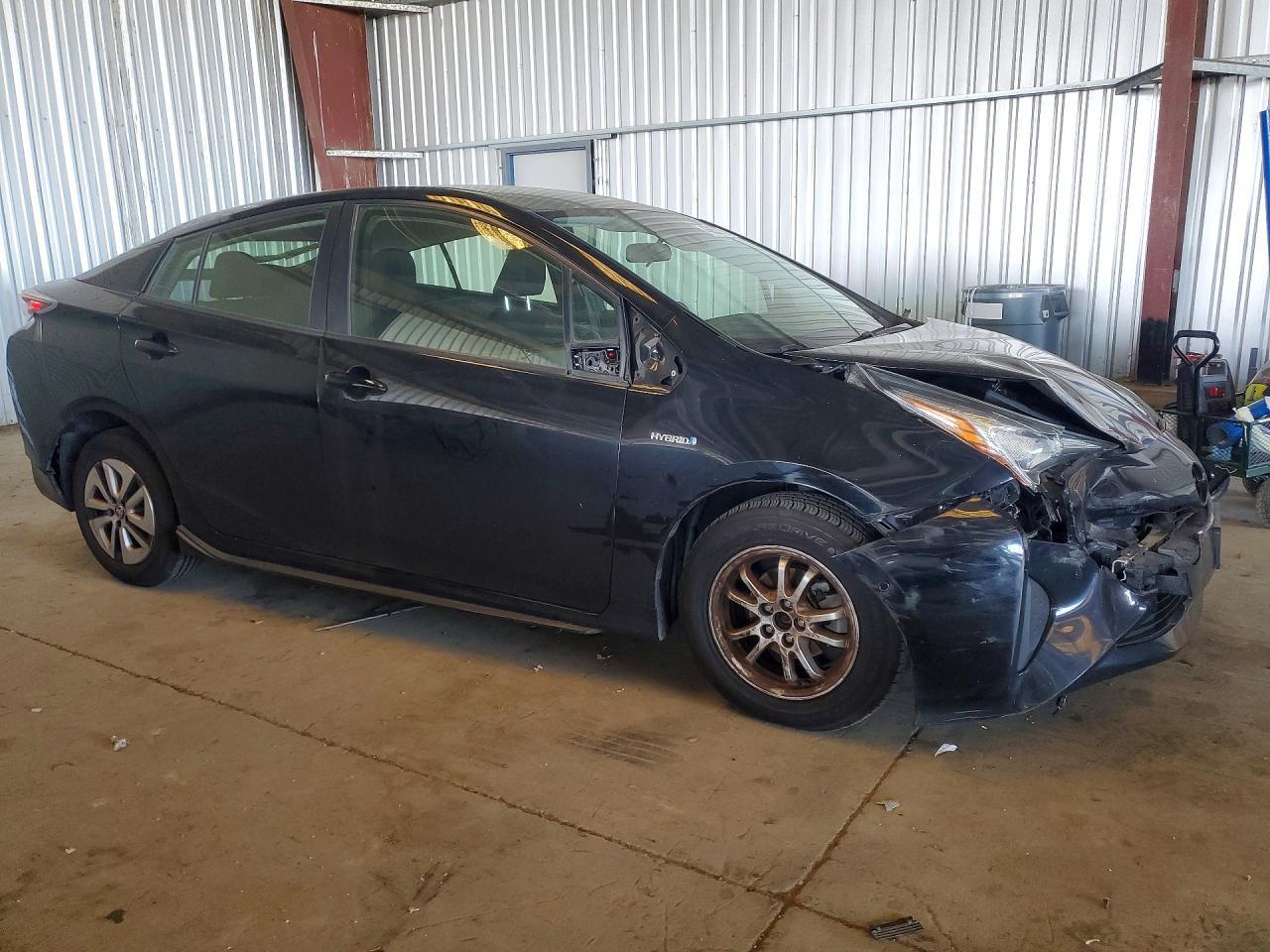 2017 TOYOTA PRIUS