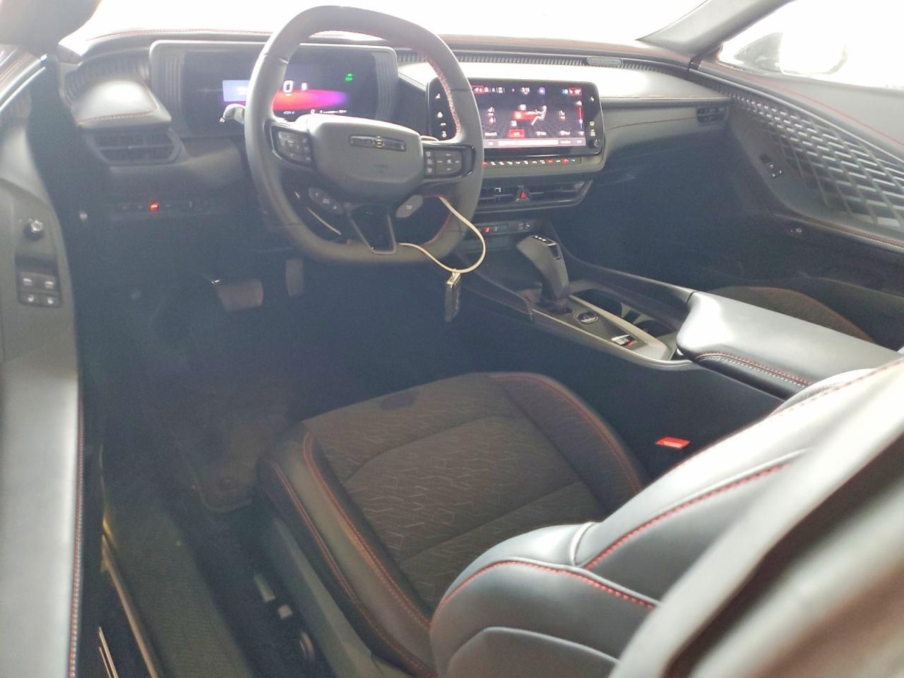 2025 DODGE CHARGER