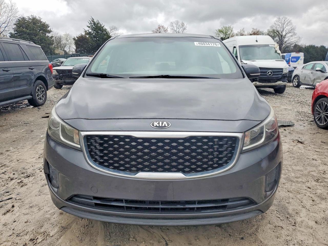 2016 KIA SEDONA