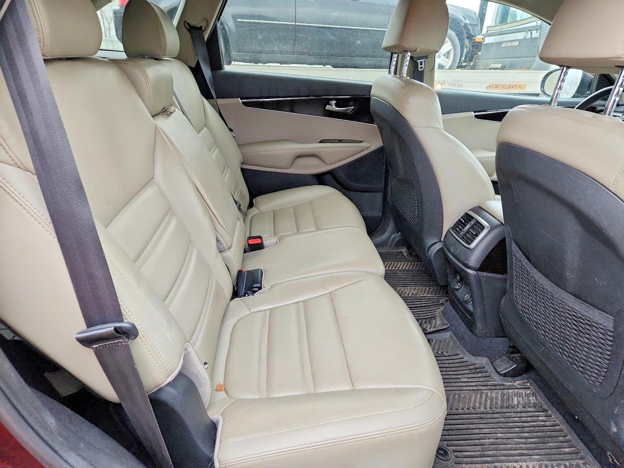 2019 KIA SORENTO