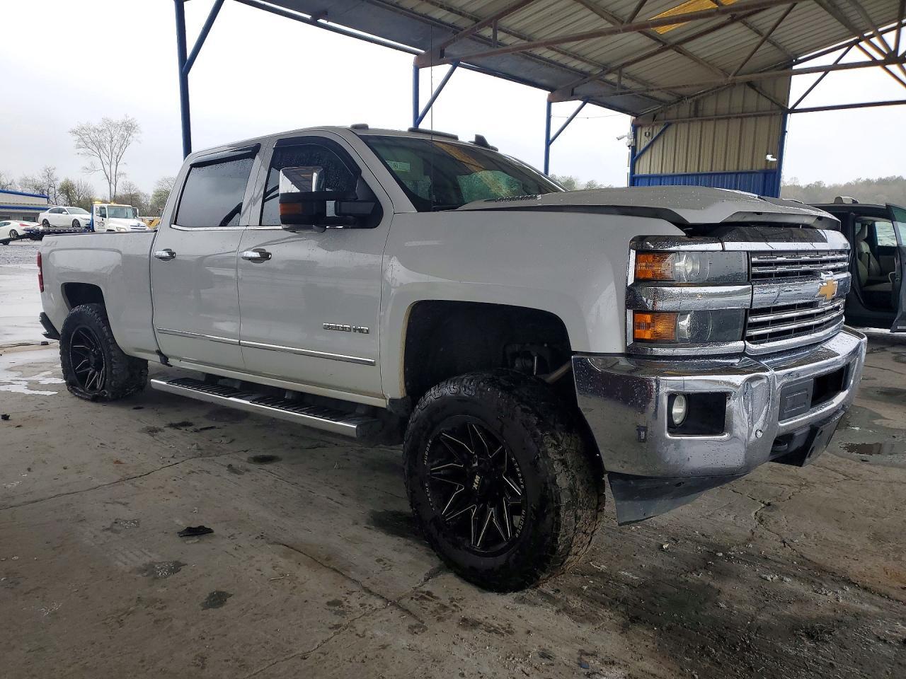 2017 CHEVROLET Silverado 2500