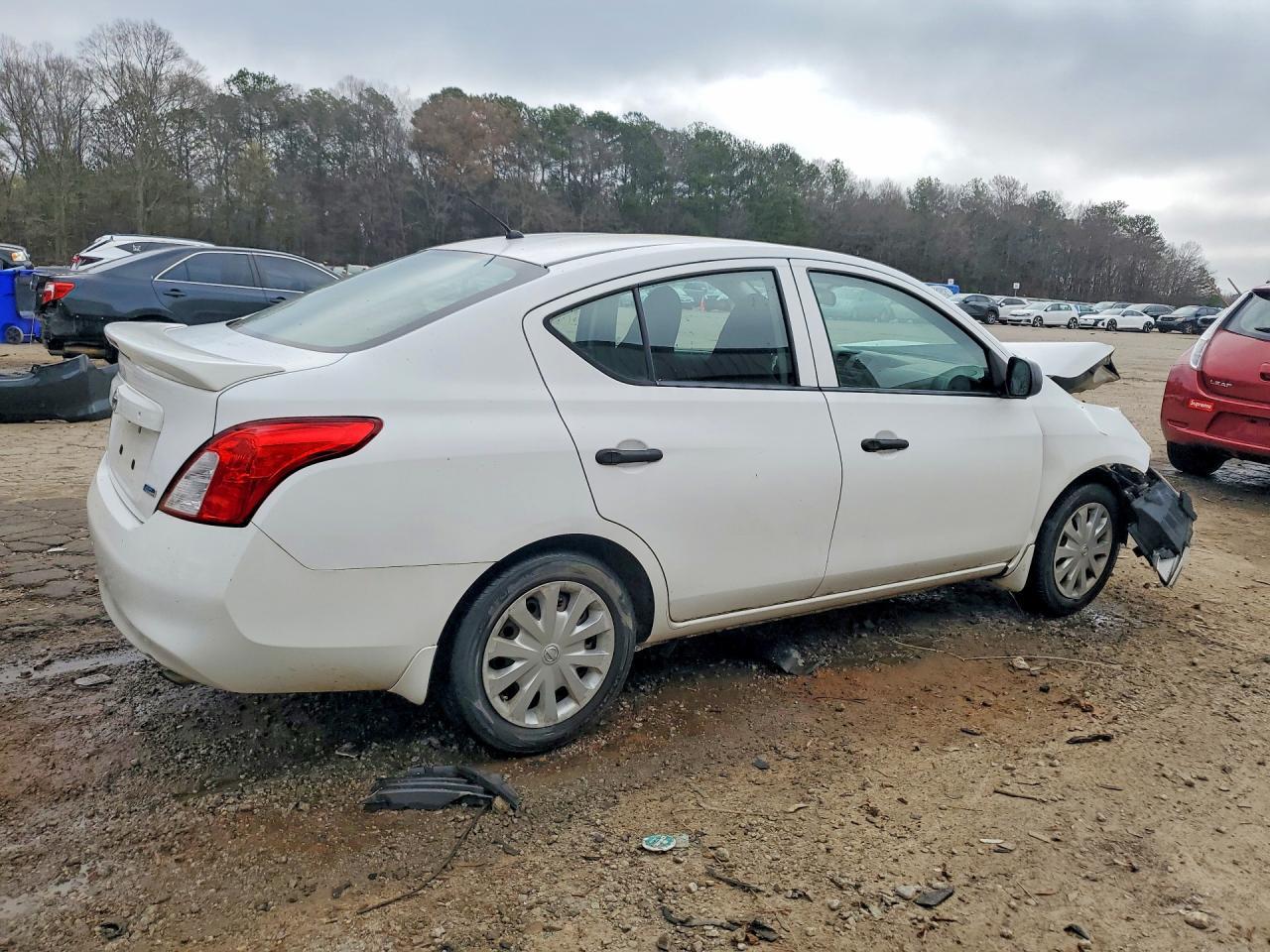 2014 NISSAN VERSA