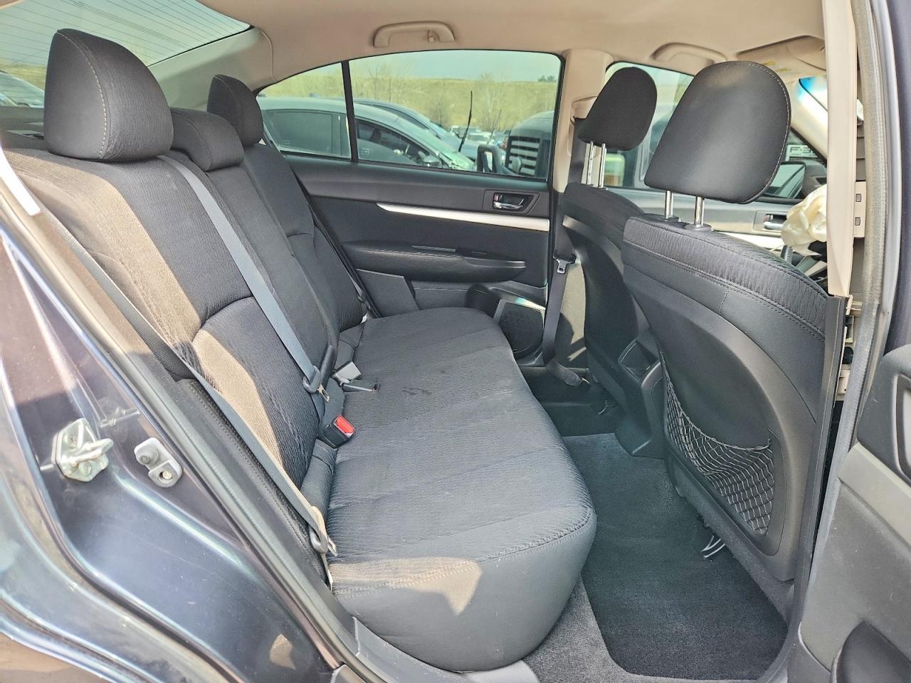 2011 SUBARU Legacy