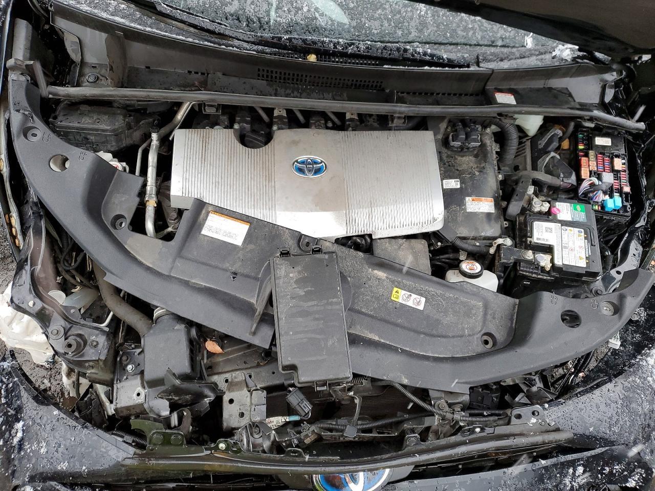 2022 TOYOTA PRIUS