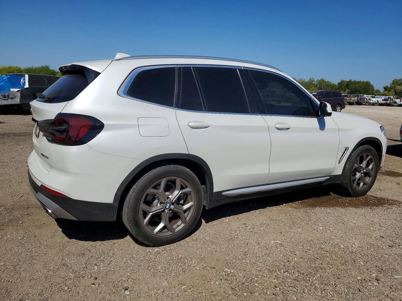 2022 BMW X3