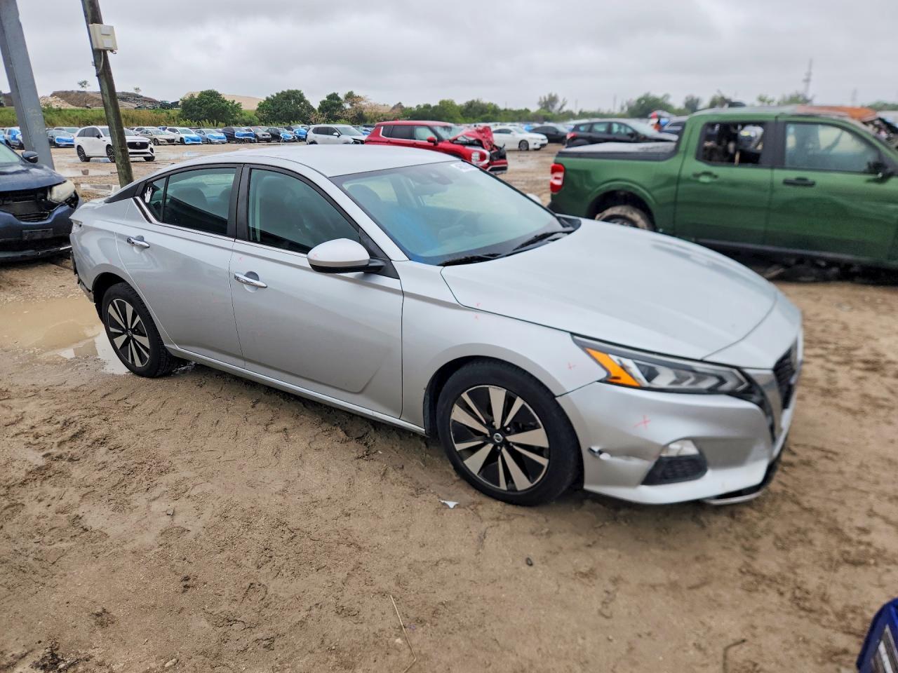2021 NISSAN ALTIMA