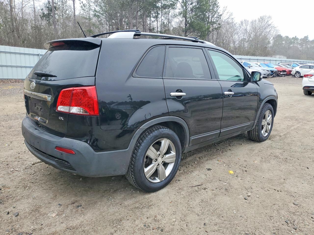 2013 KIA SORENTO