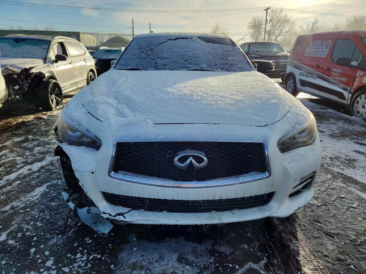 2017 INFINITI Q50