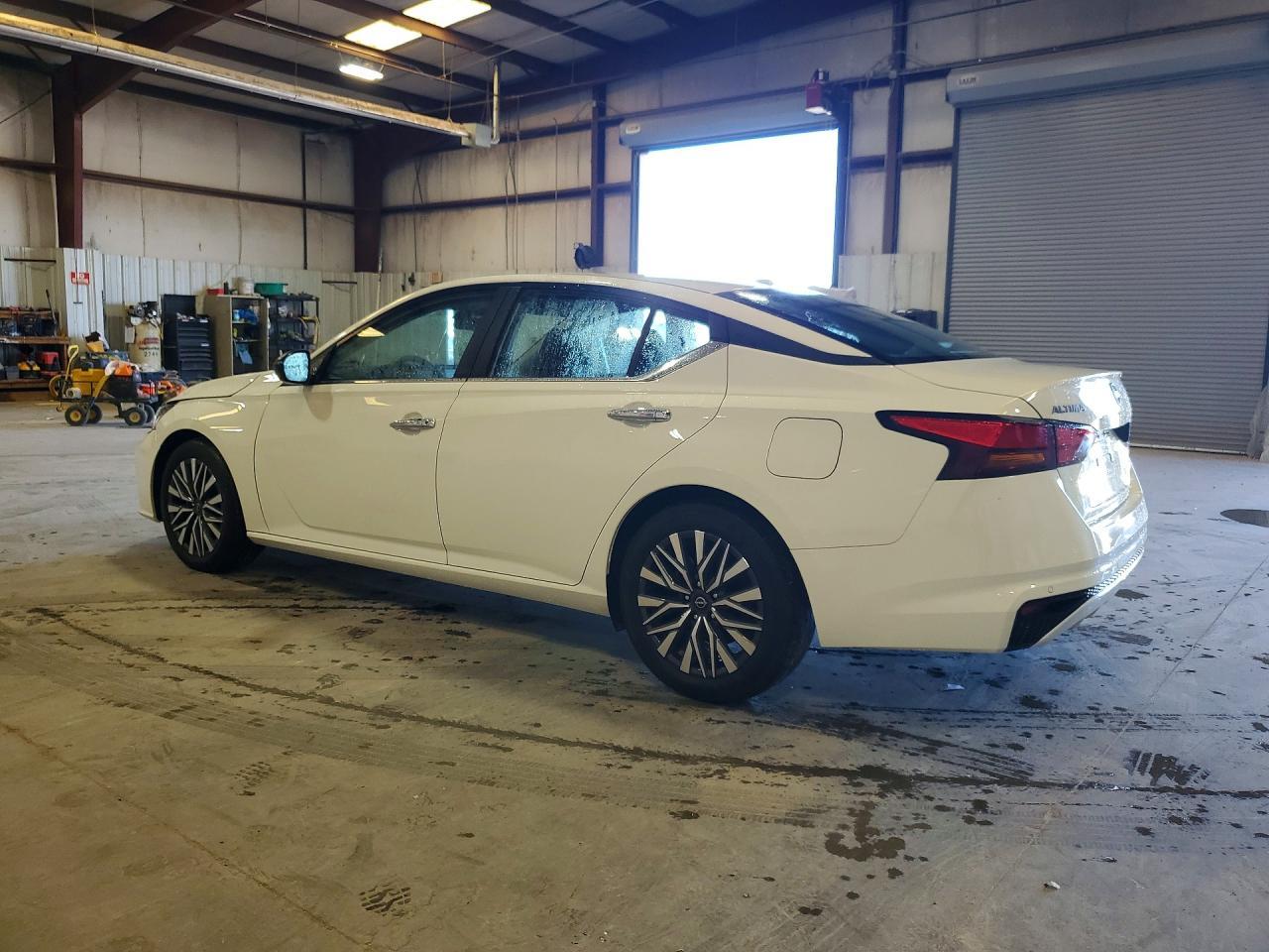 2025 NISSAN ALTIMA