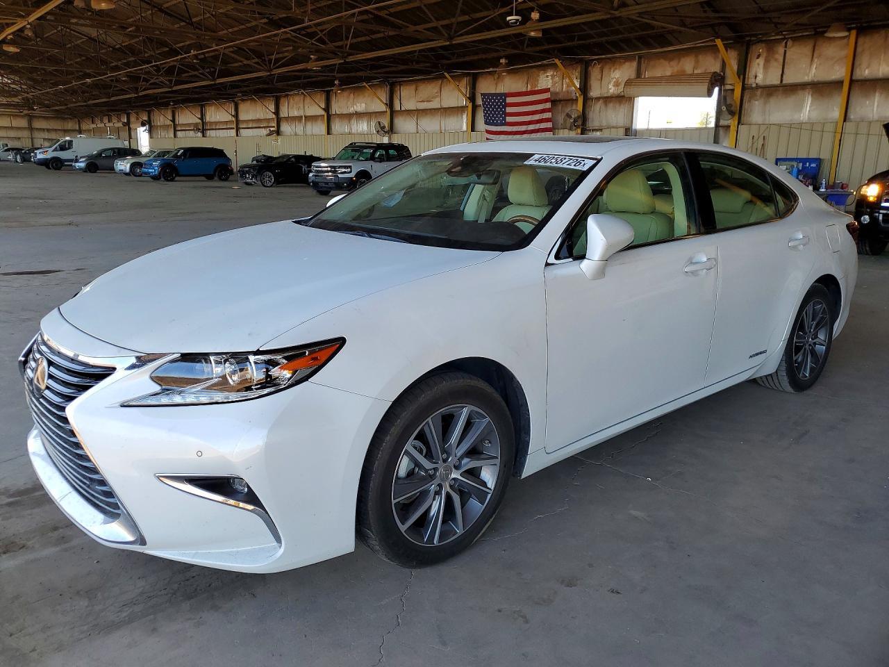 2016 LEXUS ES 300H