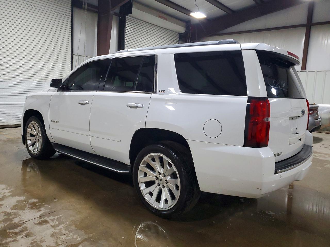 2016 CHEVROLET Tahoe