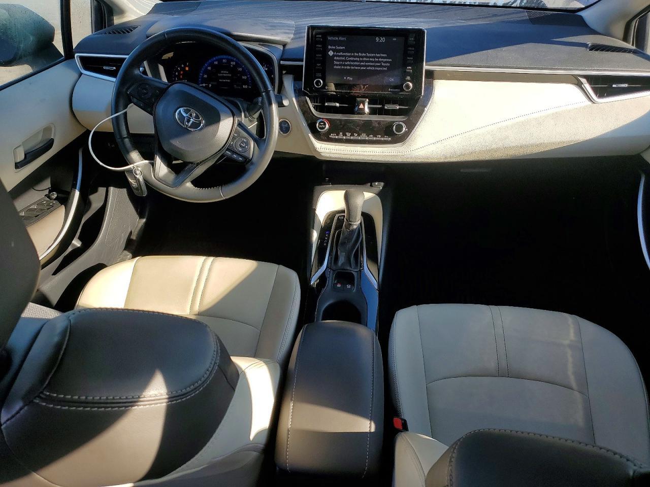 2022 TOYOTA COROLLA