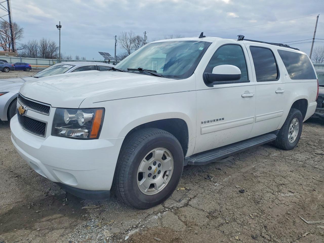 2014 CHEVROLET Suburban
