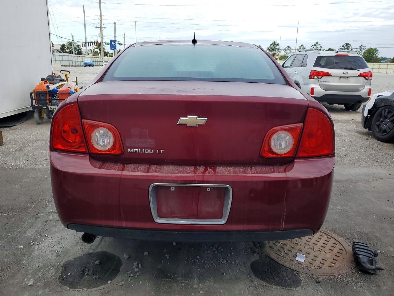 2011 CHEVROLET MALIBU