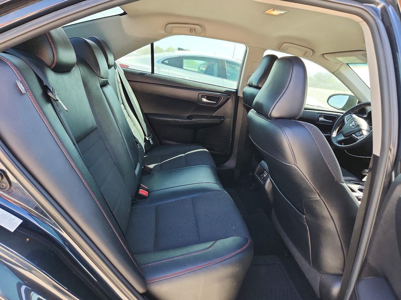 2017 TOYOTA CAMRY