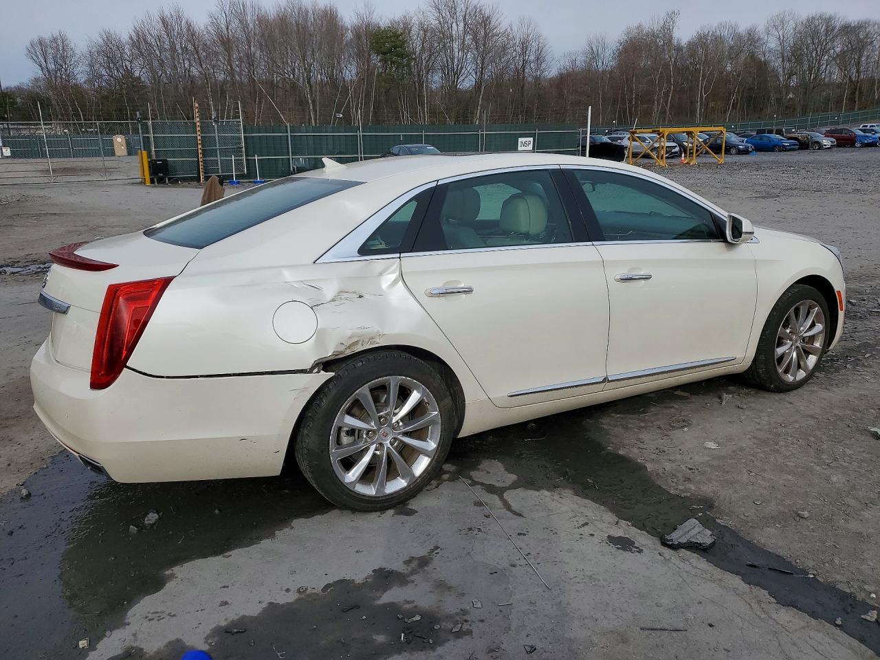 2014 CADILLAC XTS