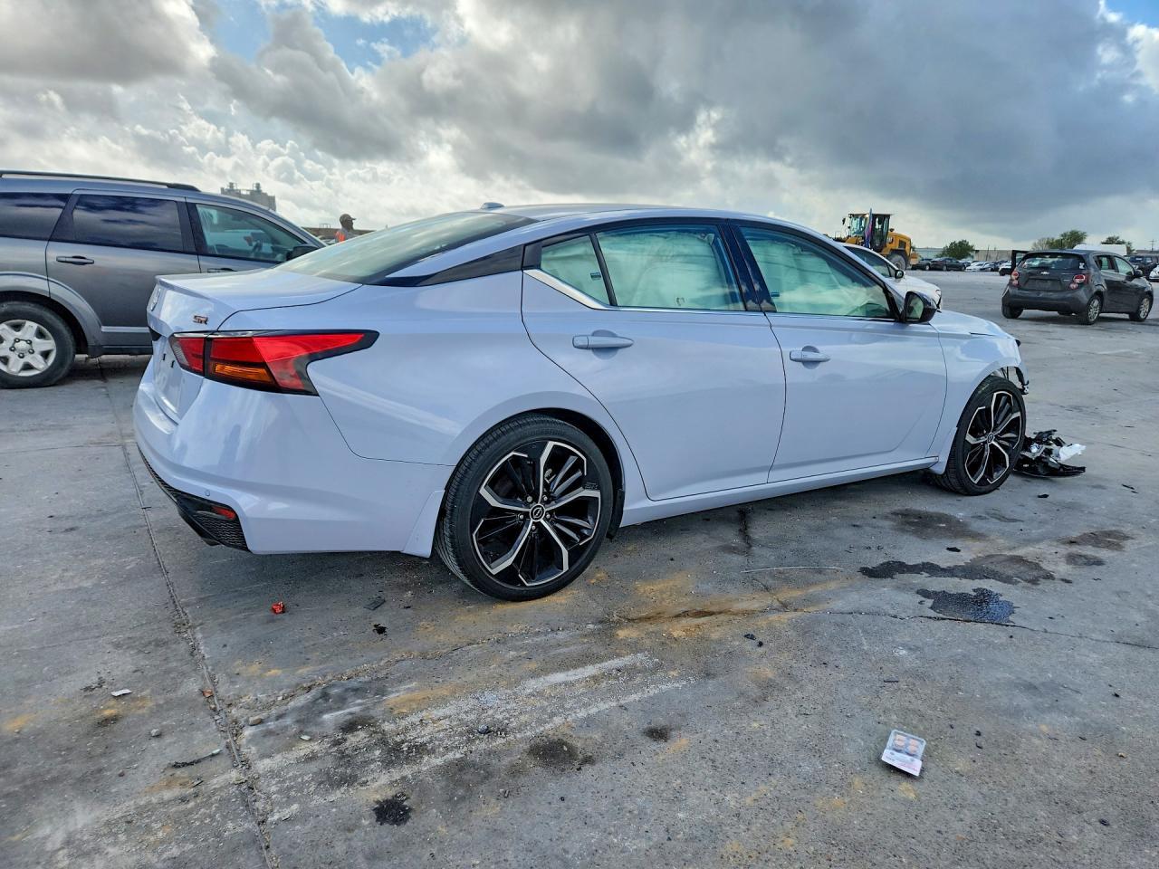 2024 NISSAN ALTIMA