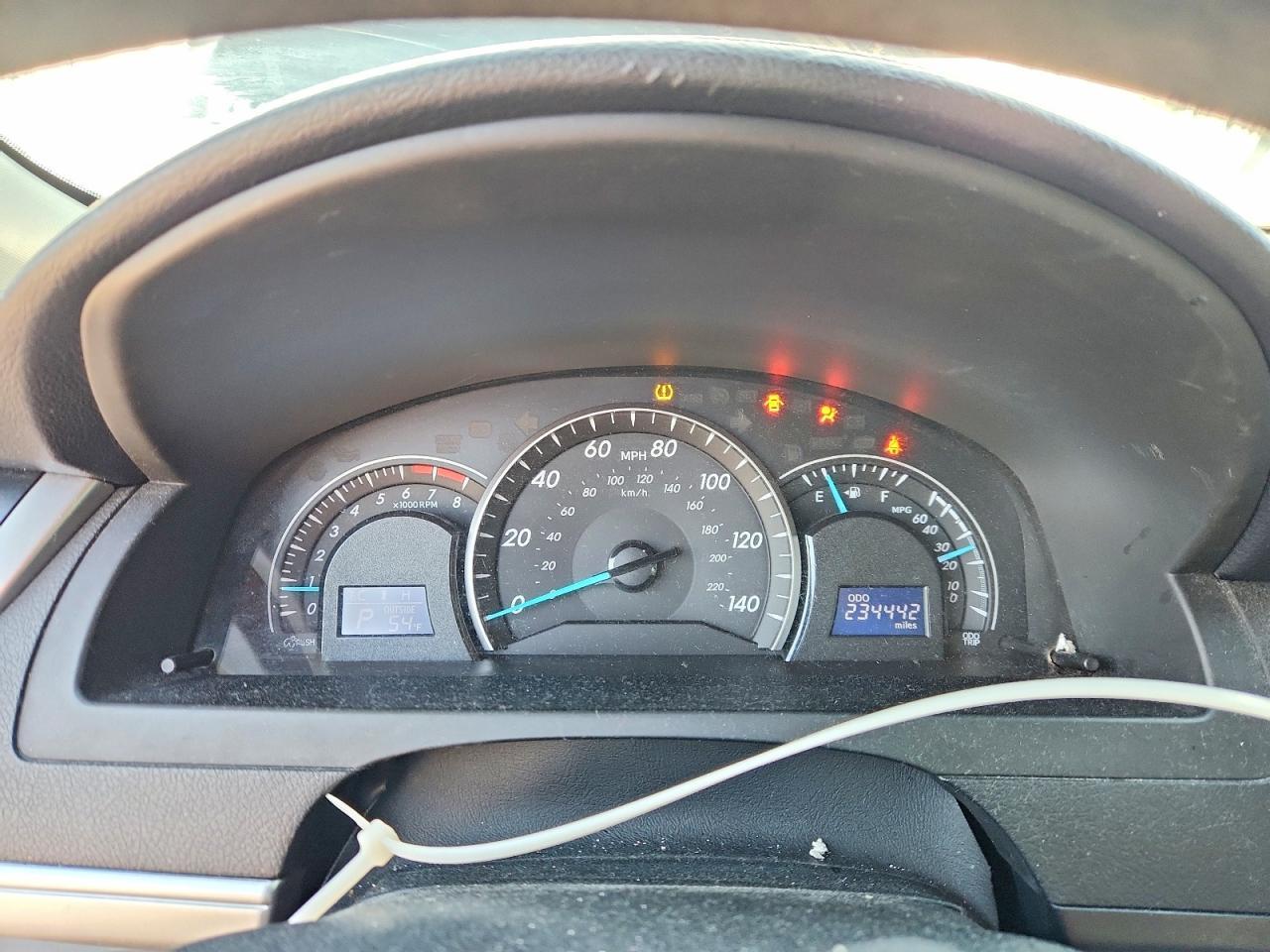 2013 TOYOTA CAMRY