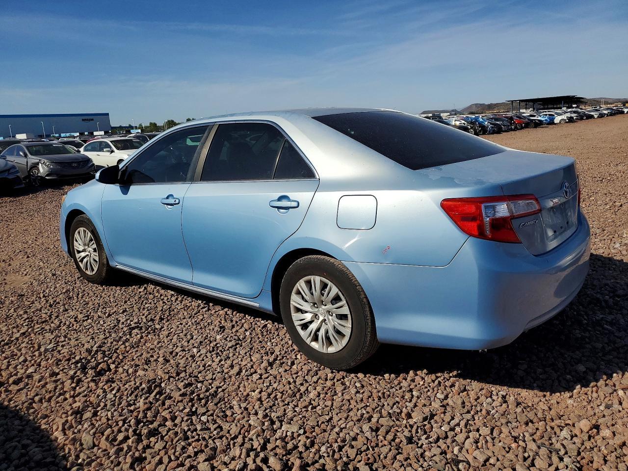 2012 TOYOTA CAMRY