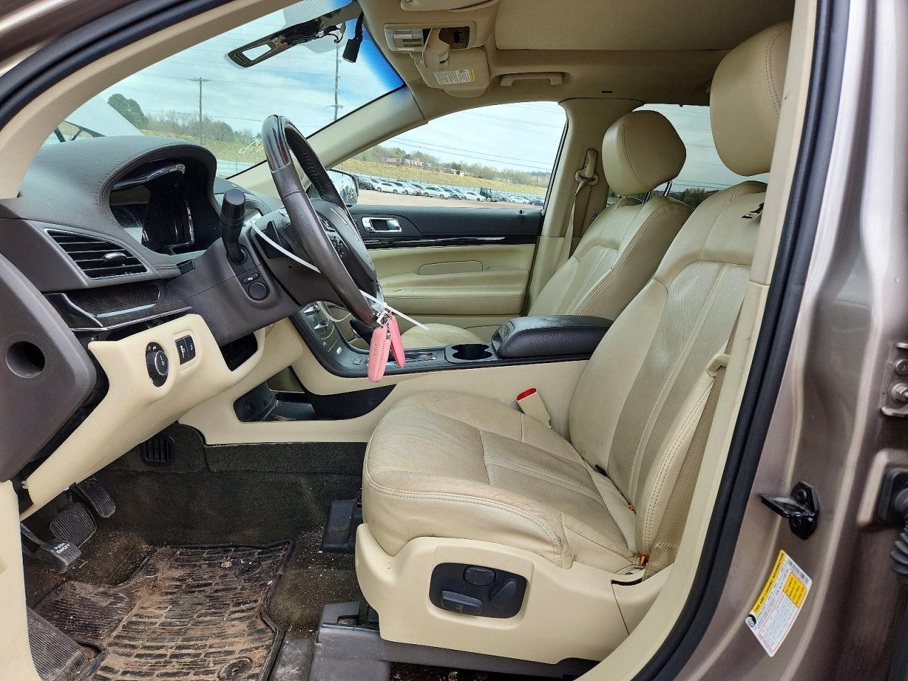 2018 LINCOLN MKT