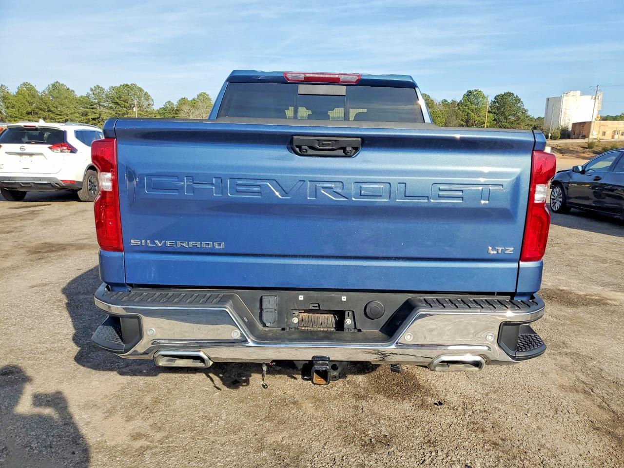 2024 CHEVROLET Silverado