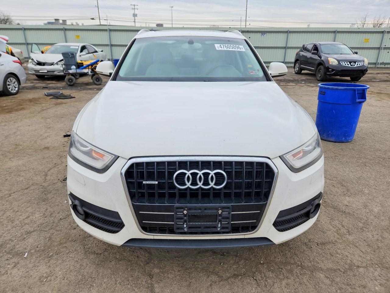 2015 AUDI Q3
