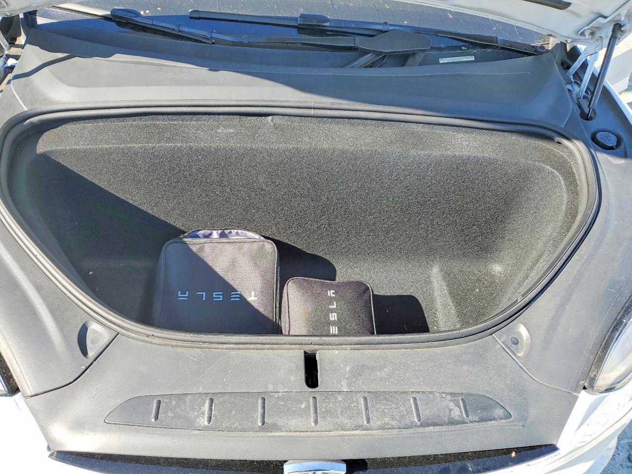 2022 TESLA MODEL X