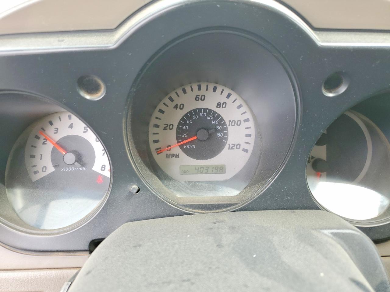 2004 NISSAN Frontier