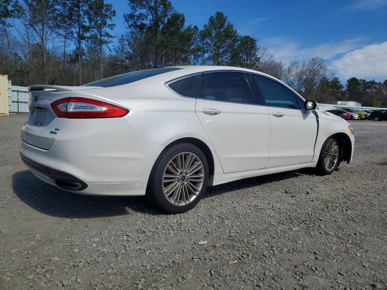 2016 FORD FUSION