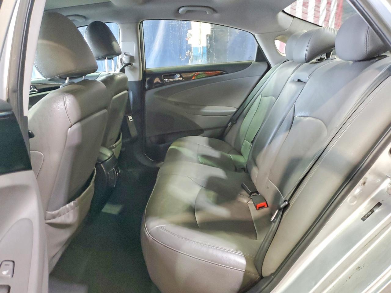 2012 HYUNDAI SONATA