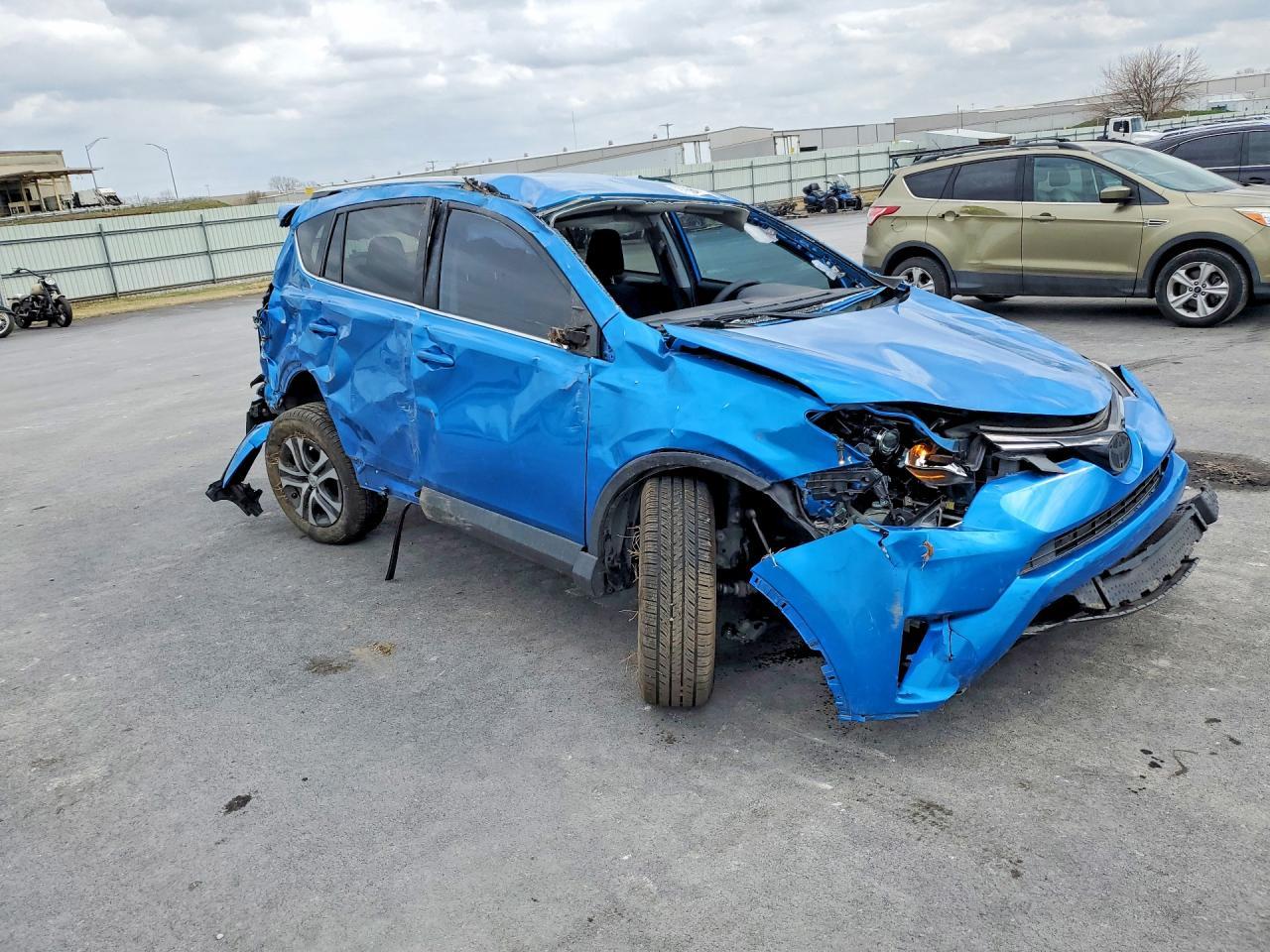 2016 TOYOTA RAV4