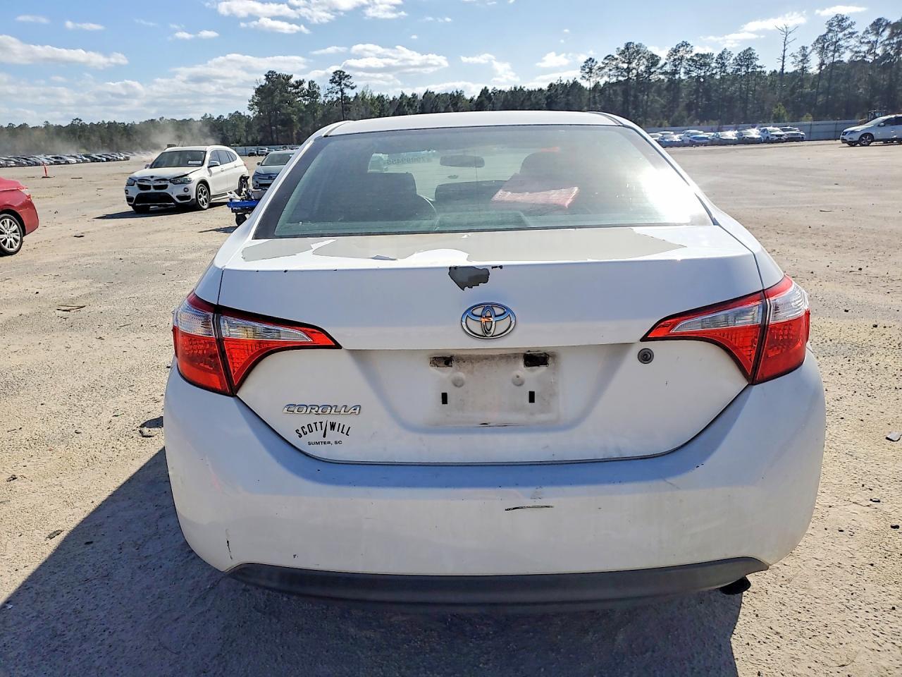 2015 TOYOTA COROLLA