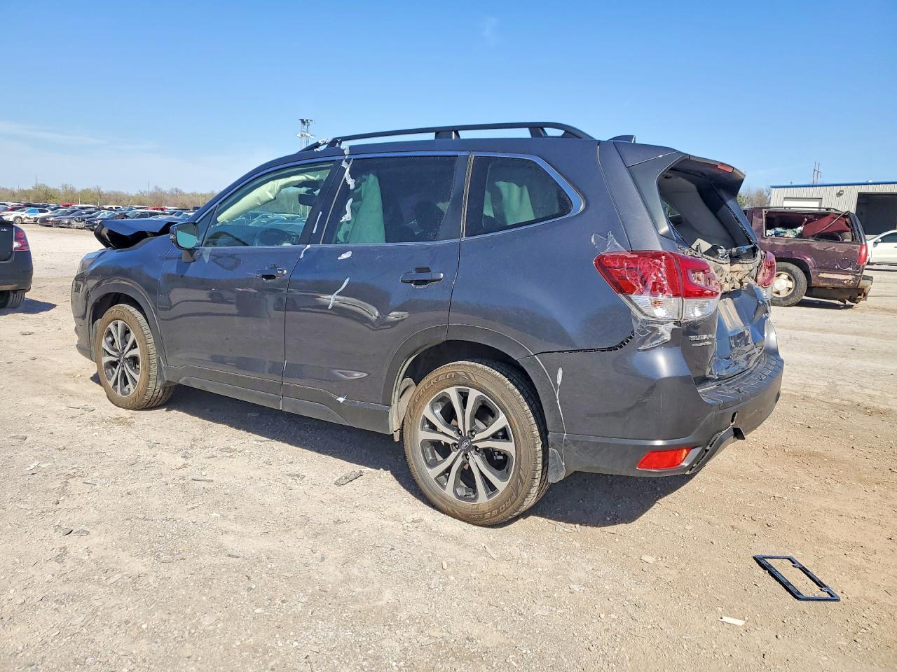 2023 SUBARU FORESTER