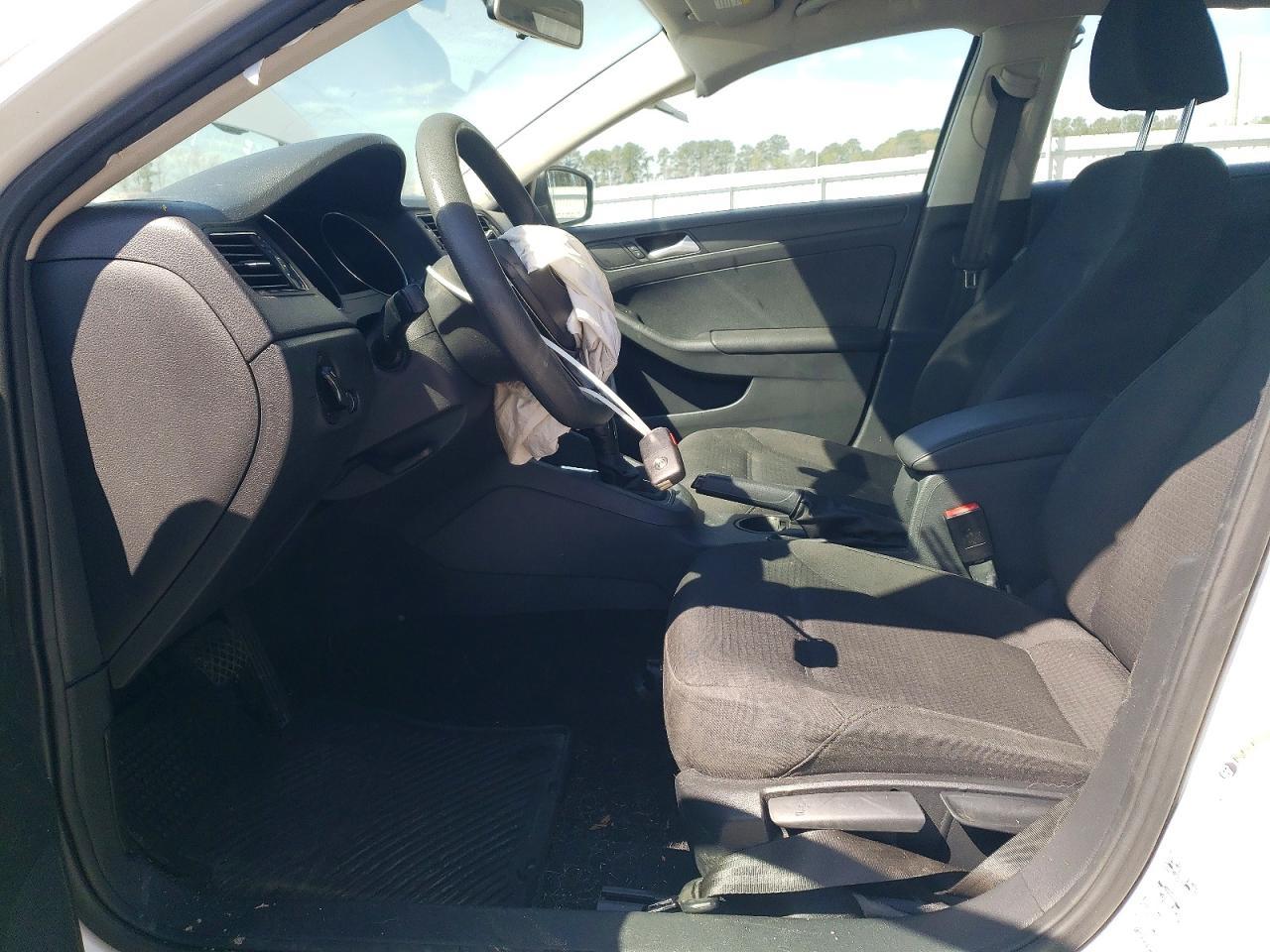 2015 VOLKSWAGEN JETTA