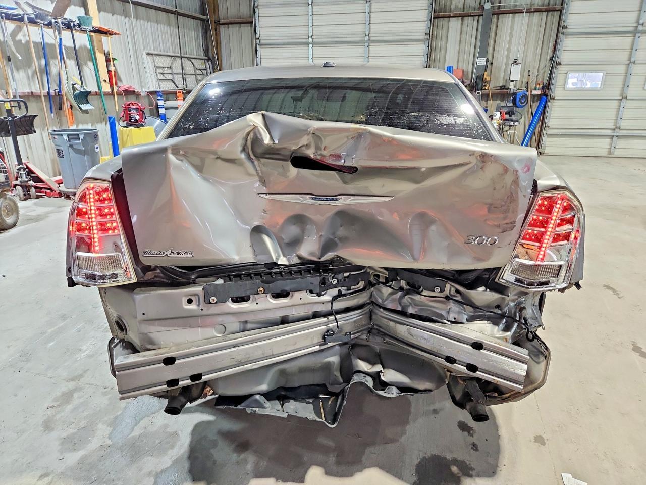 2014 CHRYSLER 300