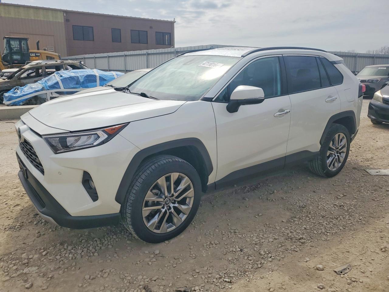2019 TOYOTA RAV4