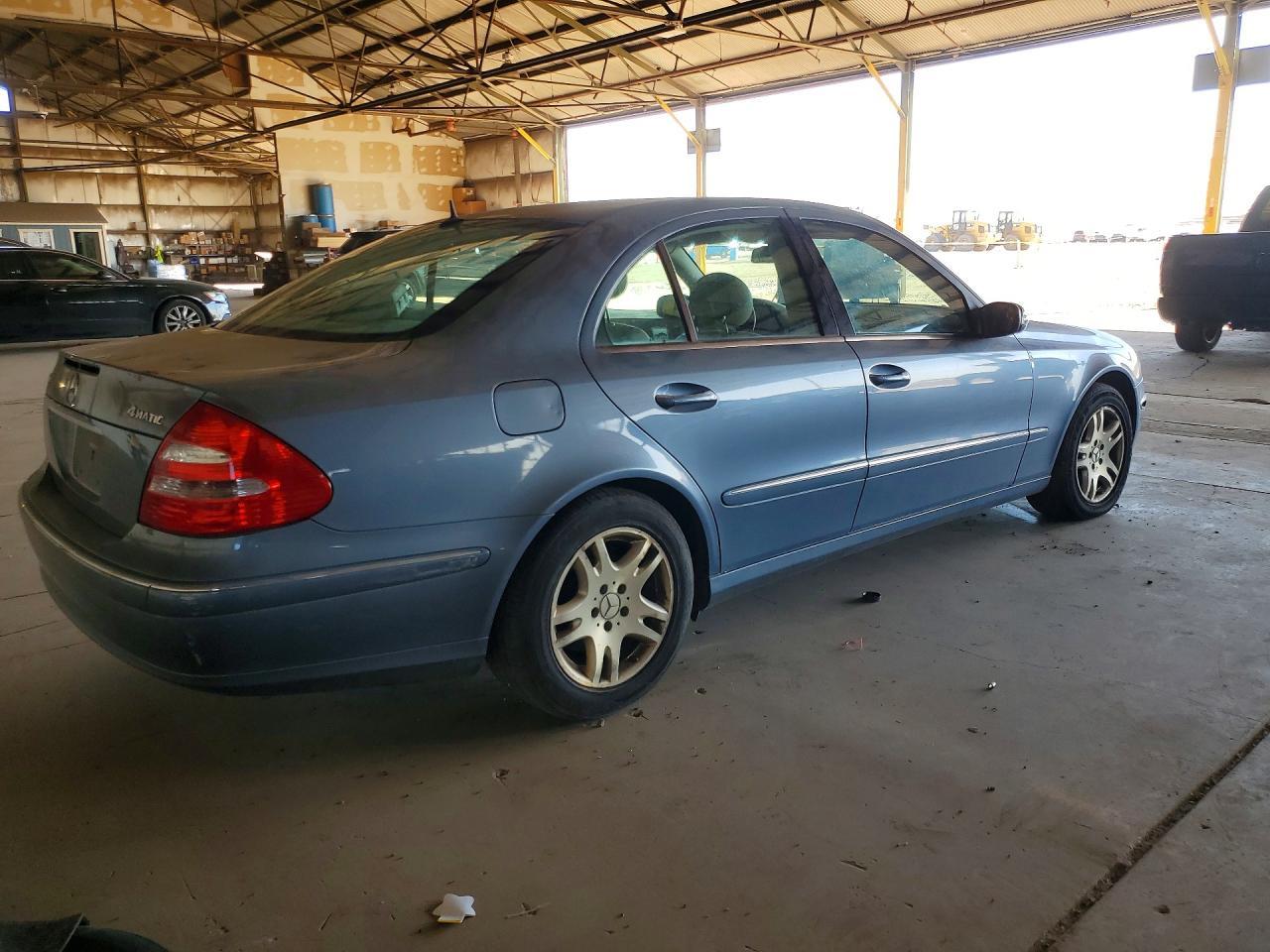 2004 MERCEDES-BENZ E-Class