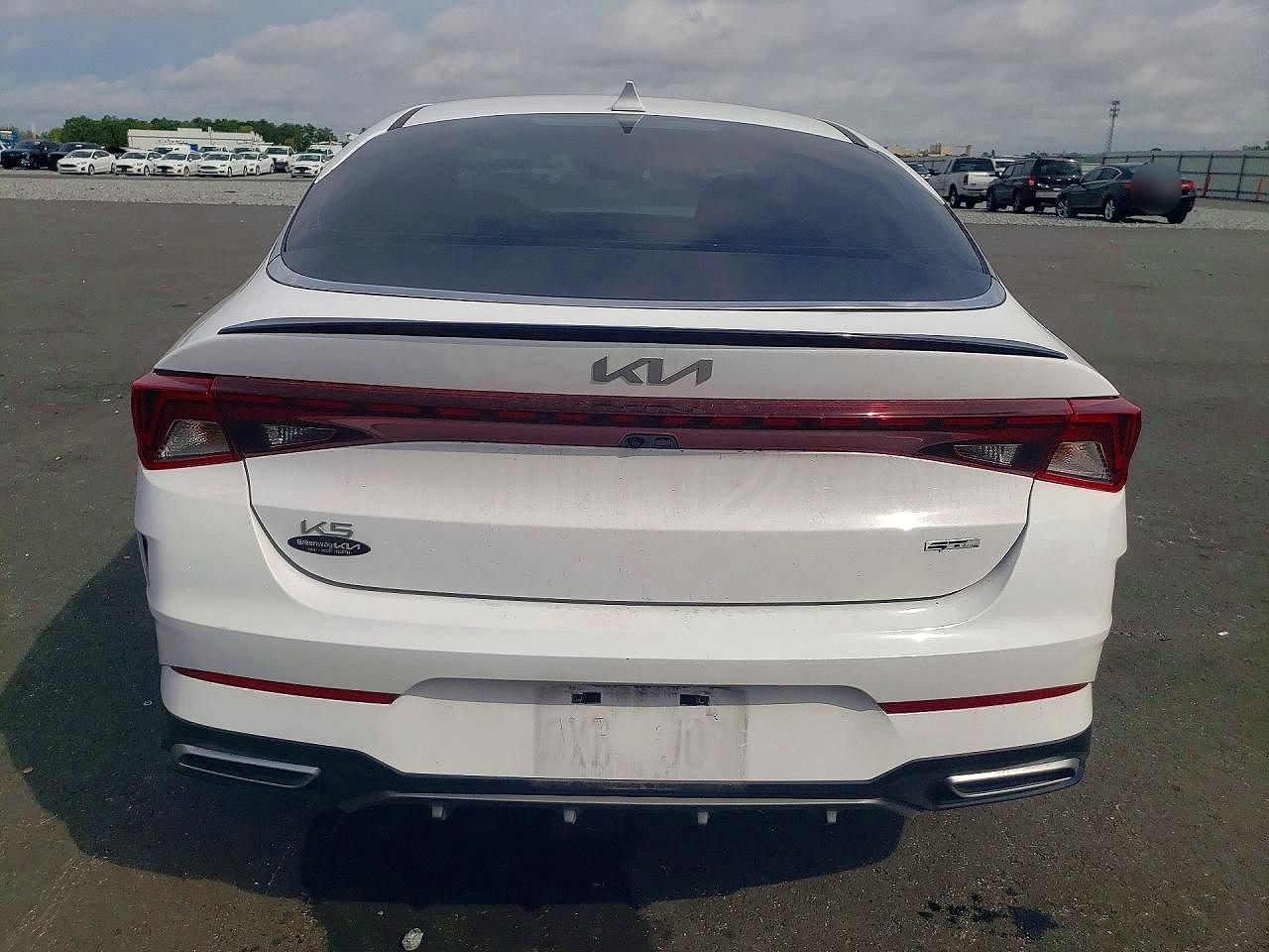 2023 KIA K5