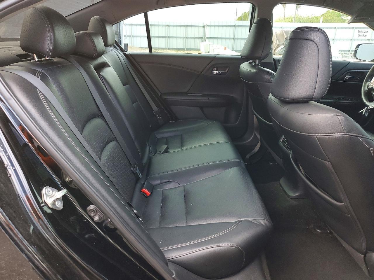 2015 HONDA ACCORD