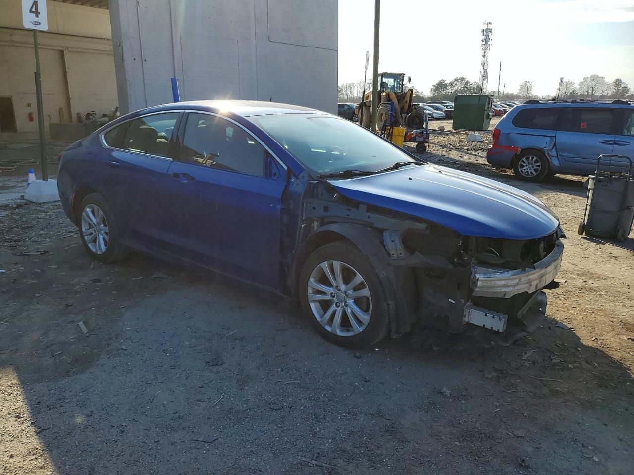 2015 CHRYSLER 200